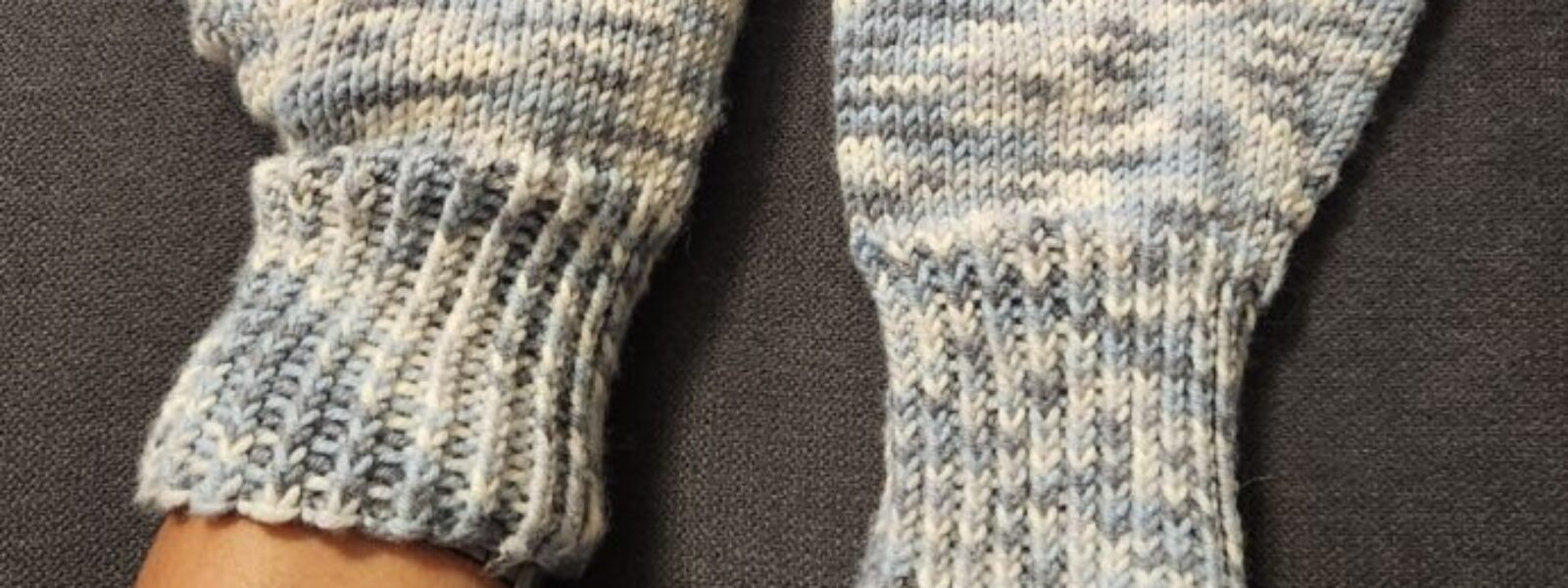 Cashmere mittens